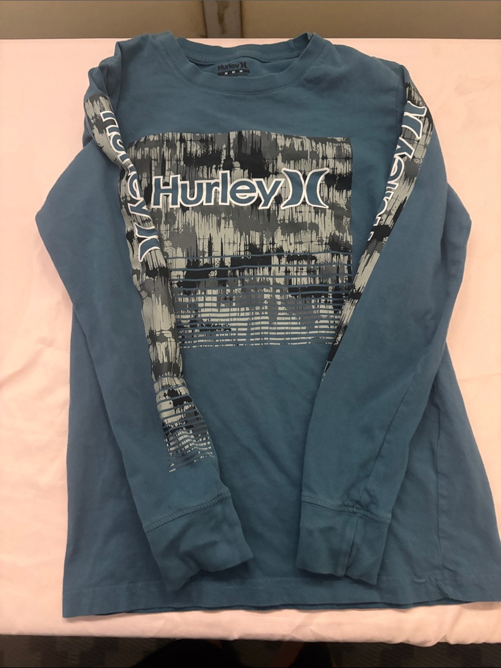 Hurley Teal Crewneck Sweatshirt with Graphic Front and Patterned Sleeves